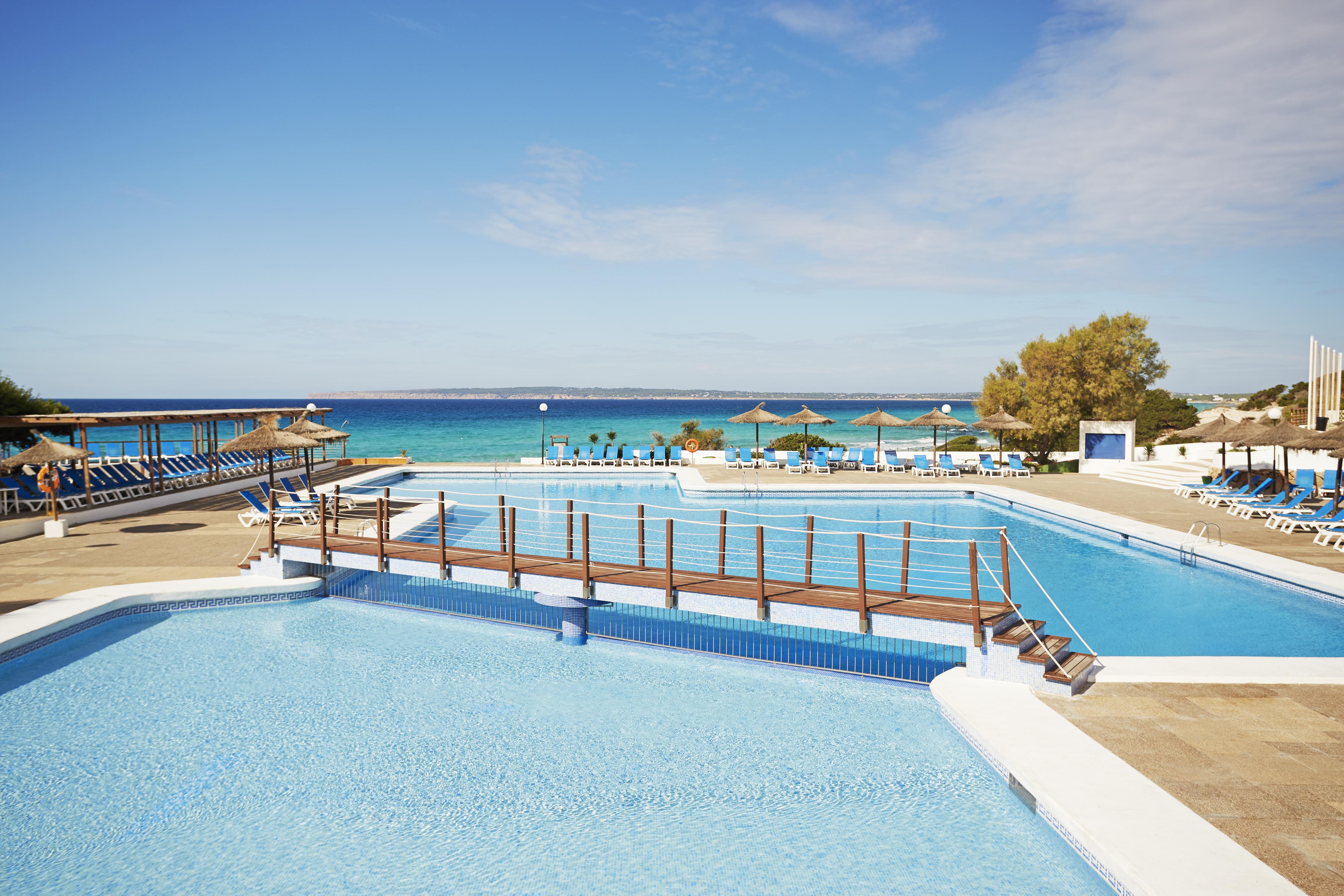 Insotel Club Maryland Playa de Migjorn Esterno foto