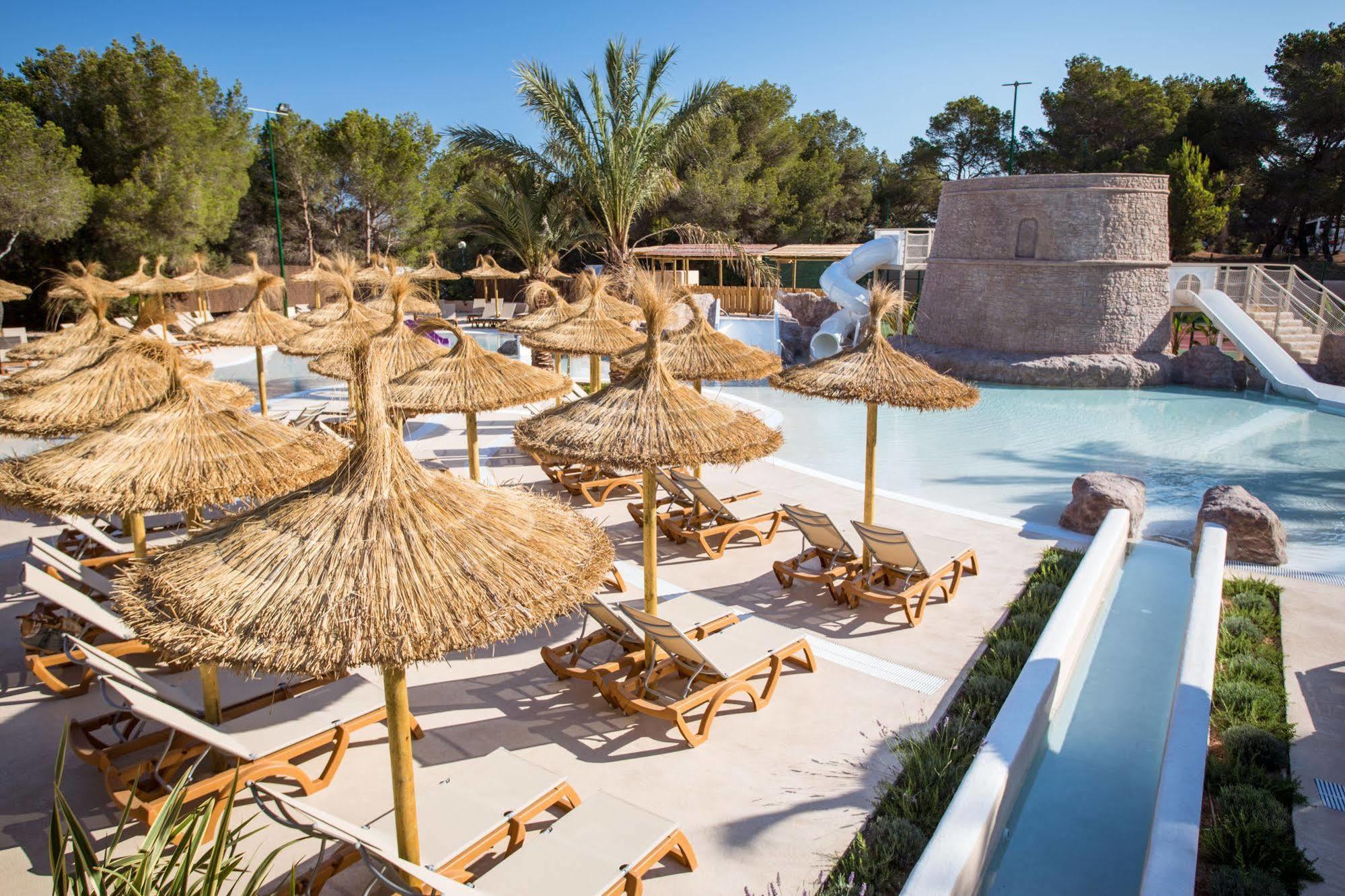 Insotel Club Maryland Playa de Migjorn Esterno foto